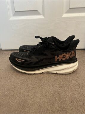 Hoka Clifton 9 Black Running Shoes with Rose Gold Logo Accents